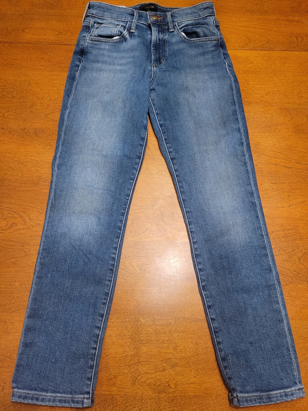 Joe's Jeans Mid Rise Cigarette  Straight-Leg Jeans | The Lara | 23